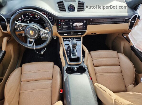 WP1AF2AYXPDA20180 2023 PORSCHE CAYENNE Black Առջևի վահանակի տեսք
