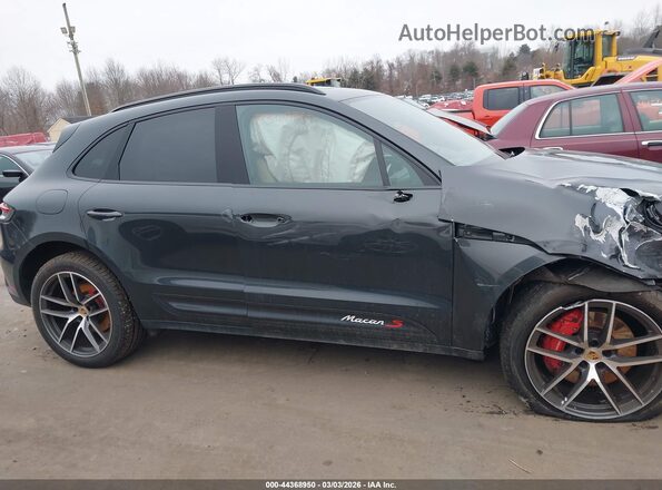 WP1AG2A5XSLB42068 2025 PORSCHE MACAN Серый Вид задней части салона