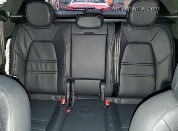 WP1AG2AY4SDA24568 2025 PORSCHE CAYENNE Белый Вид задних сидений
