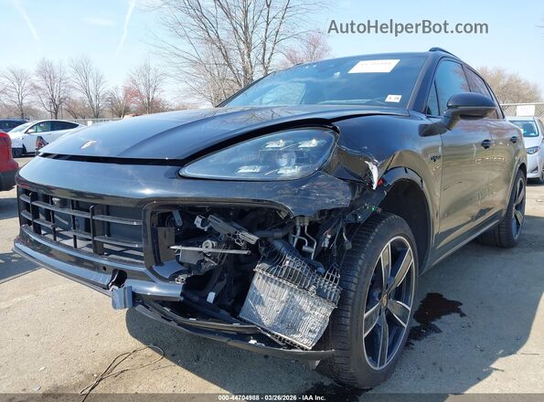 WP1AH2AY1PDA22183 2023 PORSCHE CAYENNE Черный Вид спереди