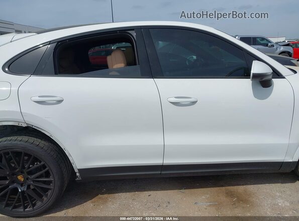 WP1BA2AY1NDA47459 2022 PORSCHE CAYENNE Белый Панорамный вид салона 360°