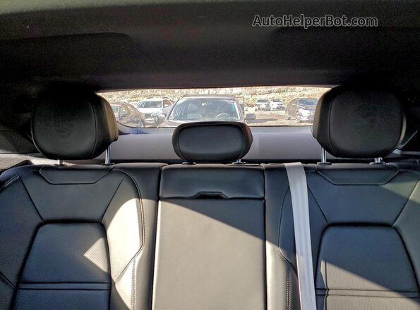 WP1BA2AY3NDA49780 2022 PORSCHE CAYENNE Gray უკანა სავარძლების ხედი