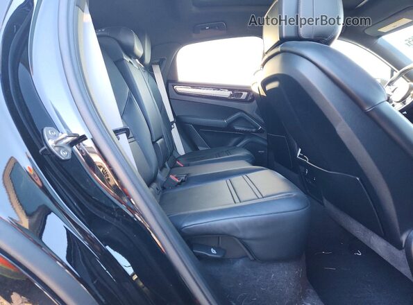 WP1BA2AY4PDA25507 2023 PORSCHE CAYENNE Black უკანა სალონის ხედი