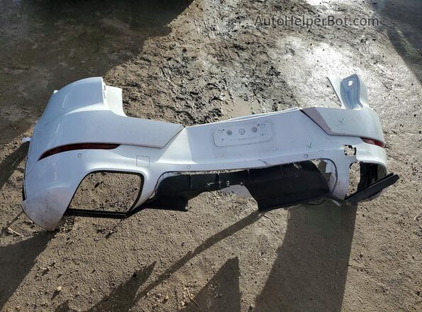 WP1BG2AY7PDA32160 2023 PORSCHE CAYENNE Белый Вид наклейки с VIN-кодом