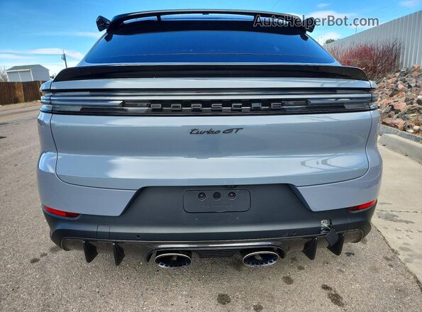 WP1BK2AY6RDA72344 2024 PORSCHE CAYENNE Серый Вид сзади