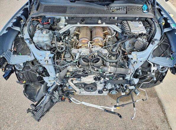 WP1BK2AY6RDA72344 2024 PORSCHE CAYENNE Серый Вид подкапотного пространства