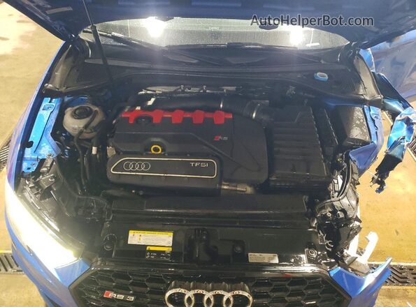 WUABWGFF3J1900451 2018 AUDI RS3 Blue Вид задньої частини салону