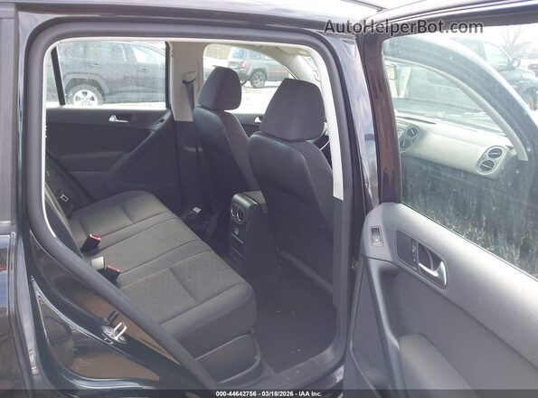 WVGAV7AX2HK042014 2017 VOLKSWAGEN TIGUAN Black Widok naklejki z numerem VIN