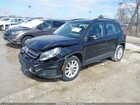 2017 Volkswagen Tiguan 2.0t/2.0t S Black vin: WVGAV7AX2HK042014