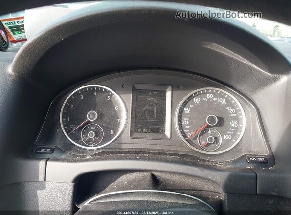WVGAV7AX2JK001596 2018 VOLKSWAGEN TIGUAN Черный Вид задних сидений