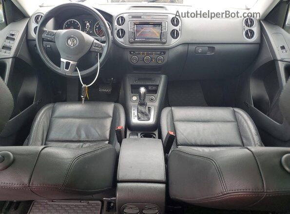 WVGAV7AX5GW615995 2016 VOLKSWAGEN TIGUAN Silver Առջևի վահանակի տեսք