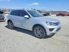 2016 Volkswagen Touareg Sport Серебряный vin: WVGEF9BP7GD001843