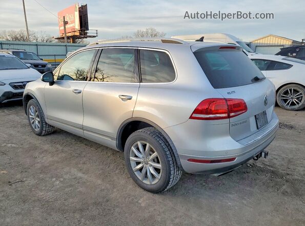WVGEF9BP7GD010185 2016 VOLKSWAGEN TOUAREG Серебряный Задняя левая четверть