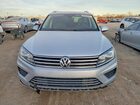 2016 Volkswagen Touareg Sport Серебряный vin: WVGEF9BP7GD010185