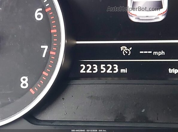 WVGEF9BP9GD003397 2016 VOLKSWAGEN TOUAREG Синий Панорамный вид салона 360°