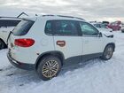 2016 Volkswagen Tiguan Comfortline Белый vin: WVGJV7AX5GW592766