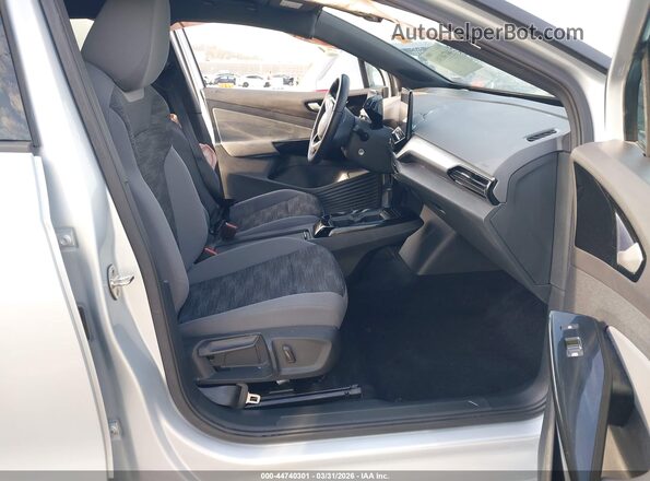 WVGRMPE2XNP049831 2022 VOLKSWAGEN ID.4 Серебряный Вид салона спереди