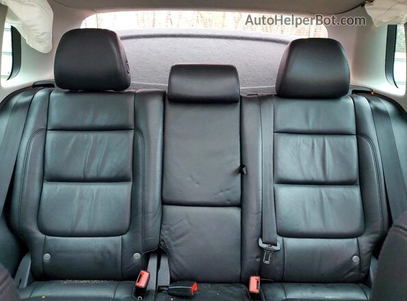 WVGTV7AX2HK012925 2017 VOLKSWAGEN TIGUAN Silver Vista de los asientos traseros