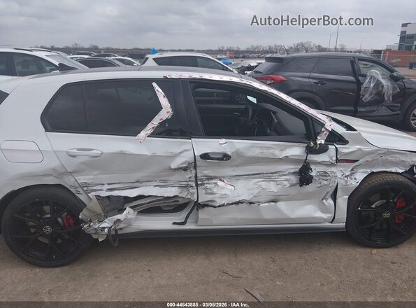 WVW2A7CD5RW219429 2024 VOLKSWAGEN GOLF Белый Вид задней части салона