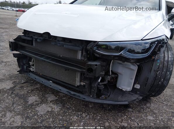 WVW3A7CD1PW166570 2023 VOLKSWAGEN GOLF Белый Вид спереди