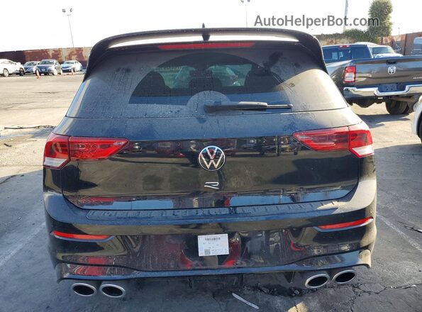 WVWEB7CD6RW212340 2024 VOLKSWAGEN GOLF Black Вид ззаду