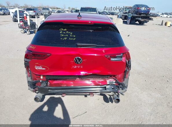 WVWHA7CD9PW124640 2023 VOLKSWAGEN GOLF Красный Вид спереди