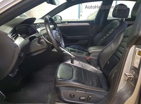 WVWHR7AN3LE018821 2020 VOLKSWAGEN ARTEON Серебряный Вид салона спереди