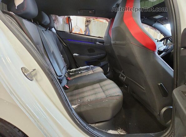 WVWS87CDXNW221053 2022 VOLKSWAGEN GTI White უკანა სავარძლების ხედი