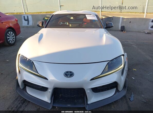 WZ1DB0C00NW053102 2022 TOYOTA GR SUPRA Белый Вид щитка приборов