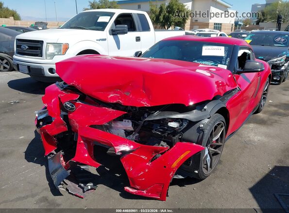 WZ1DB0C05MW040215 2021 TOYOTA GR SUPRA Красный Вид спереди