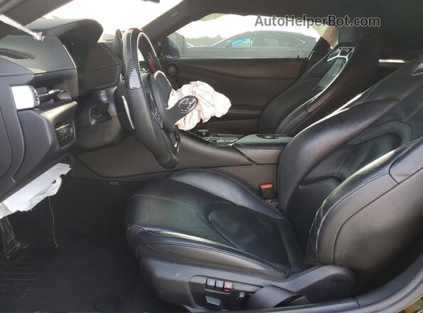 WZ1DB4C02LW031784 2020 TOYOTA GR Black Widok wnętrza z przodu