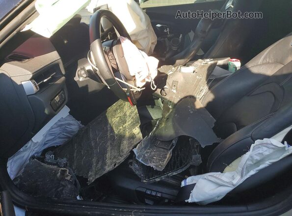 WZ1DB4C09LW026372 2020 TOYOTA GR Серебряный Вид салона спереди