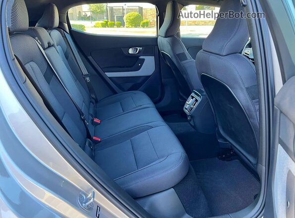 YSMFE3KA6RL239071 2024 POLESTAR 2 Gold Widok z tyłu