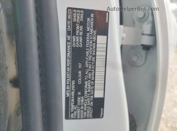 YSMFE3KAXRL213783 2024 POLESTAR 2 White Vista de la etiqueta del VIN