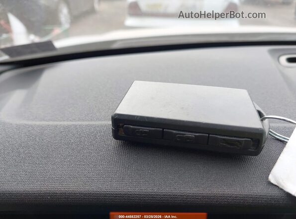 YSMFE3KAXRL214772 2024 POLESTAR 2 Silver Widok deski rozdzielczej