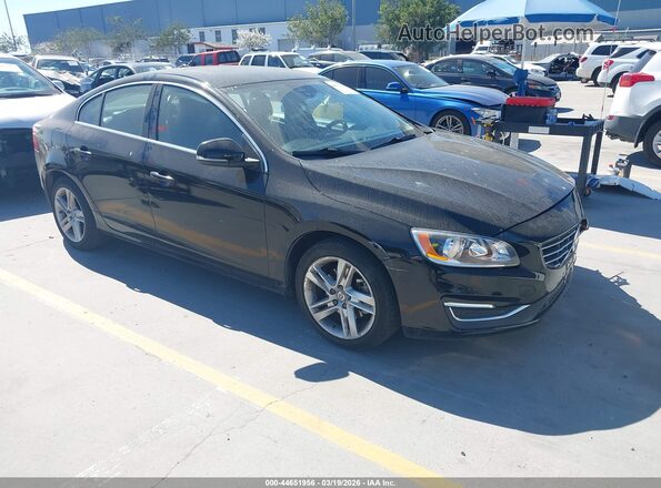 YV126MFKXG1392877 2016 VOLVO S60 Черный Передняя правая четверть