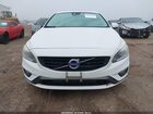 2017 Volvo S60 T5 Dynamic Белый vin: YV126MFL0H2422876