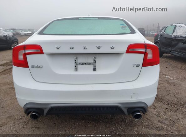 YV126MFL0H2422876 2017 VOLVO S60 Белый 