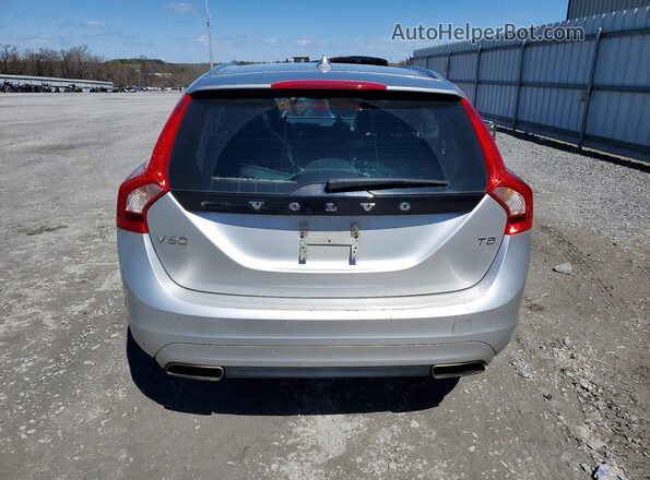 YV140MEK4G1291863 2016 VOLVO V60 Серебряный Вид сзади