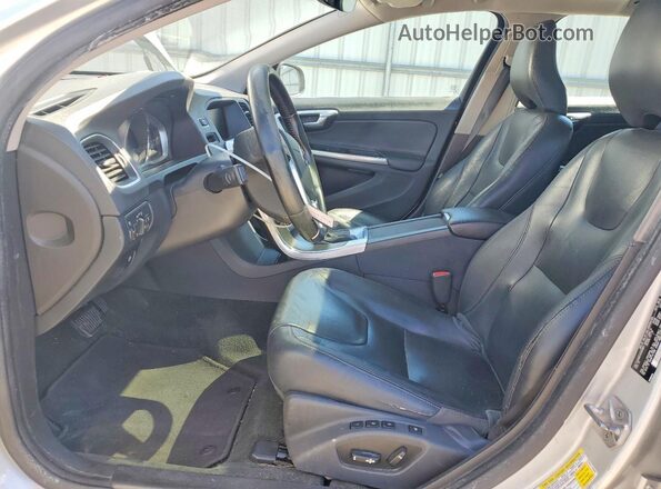 YV140MEK4G1291863 2016 VOLVO V60 Серебряный Вид салона спереди