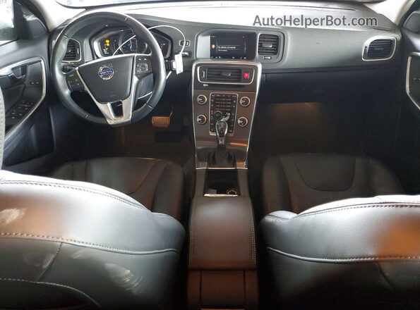 YV140MEK6G1304872 2016 VOLVO V60 Серебряный Вид панели приборов