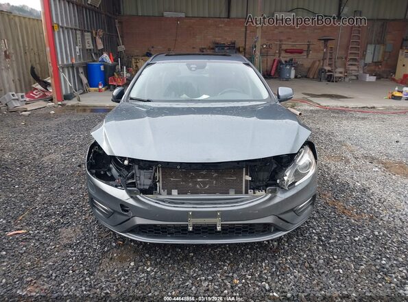 YV140MEL3J2379085 2018 VOLVO V60 Синий Вид задней части салона