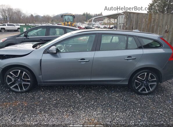 YV140MEL3J2379085 2018 VOLVO V60 Синий 