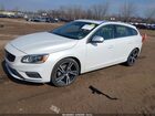 2017 Volvo V60 T6 R-design Platinum White vin: YV149MSS3H1333984