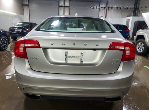 YV1612TK6G2391311 2016 VOLVO S60 Бежевый Вид сзади