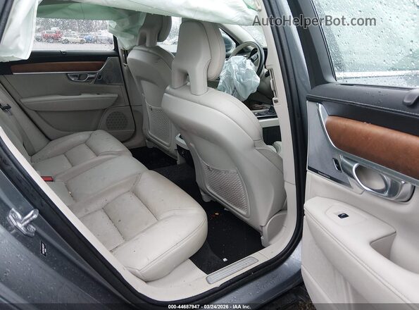 YV1A22ML2H1006767 2017 VOLVO S90 Серый Вид наклейки с VIN-кодом