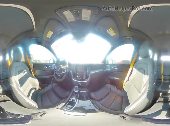 YV1H60EP4S1644289 2025 VOLVO V60 Silver Панорамний вид салону 360°