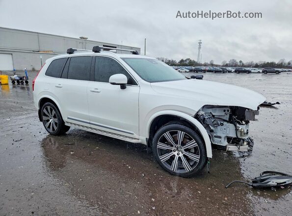 YV4062PA7P1948664 2023 VOLVO XC90 White Передня права чверть