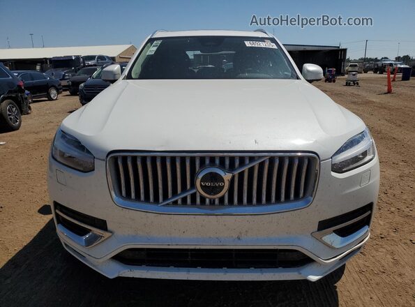 YV4062PE2S1303139 2025 VOLVO XC90 White Widok z przodu