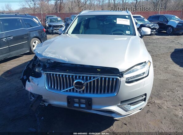 YV4062PFXR1173999 2024 VOLVO XC90 Silver Vista frontal